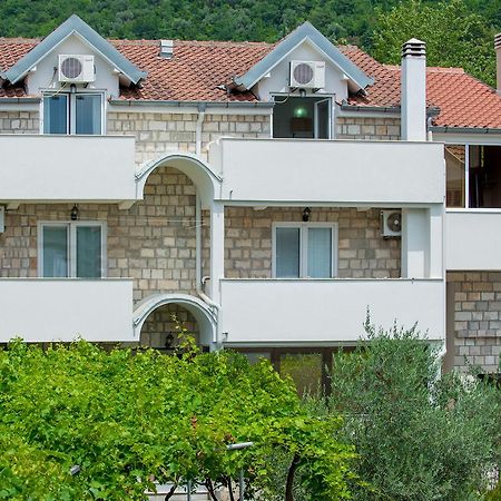 Apartmani Krgusic Tivat Exterior foto