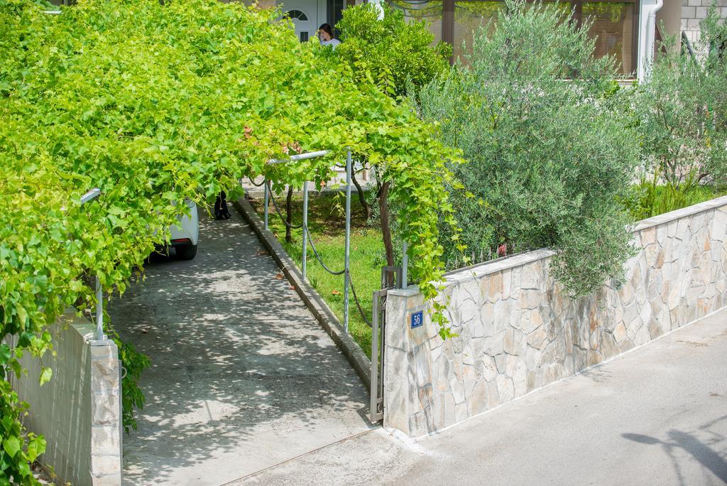Apartmani Krgusic Tivat Exterior foto