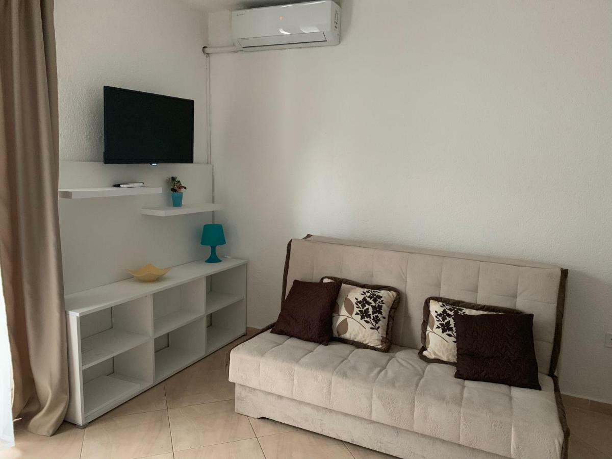 Apartmani Krgusic Tivat Exterior foto
